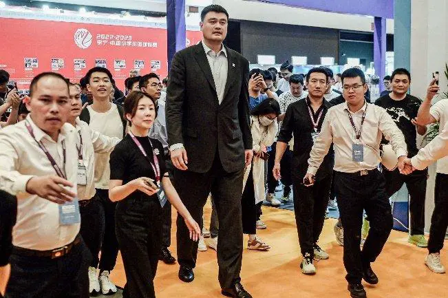 改善篮球后卫防守技巧的实用建议_2